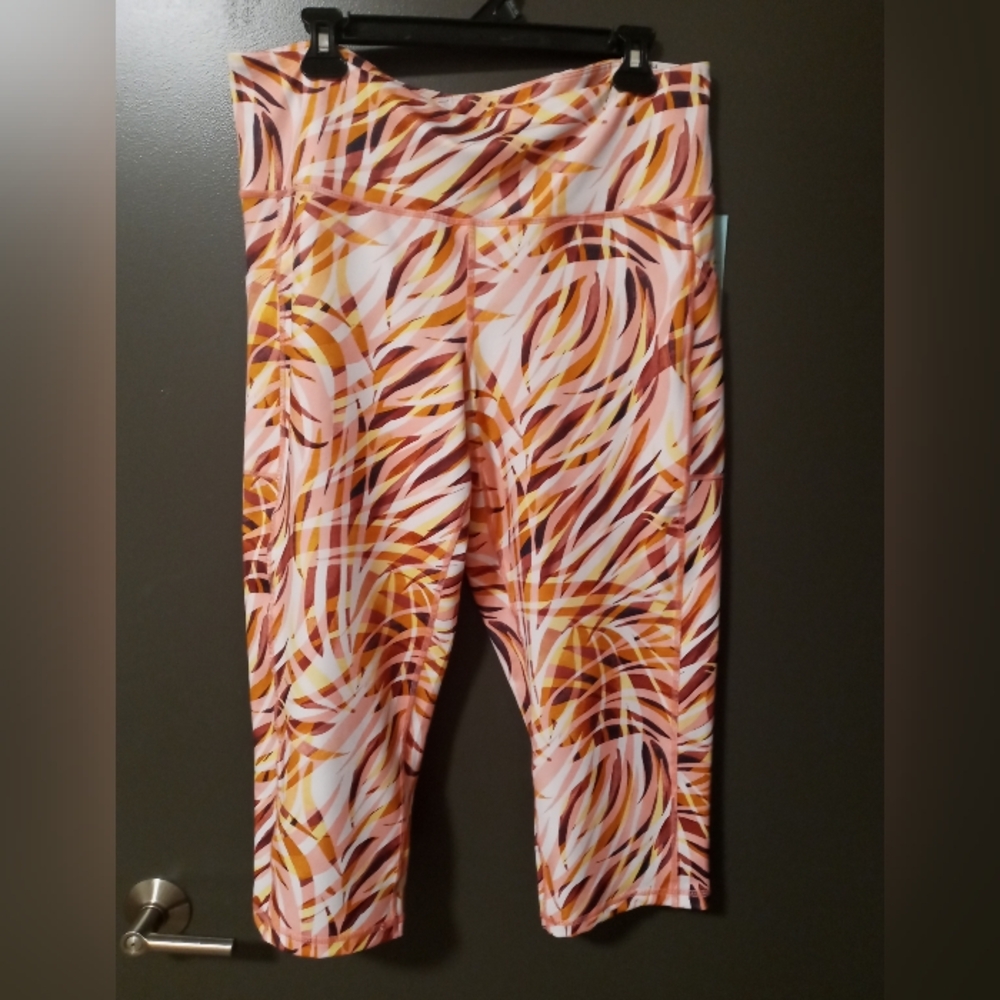 Ideology XL Leggings NWT UPF 50+, Pockets